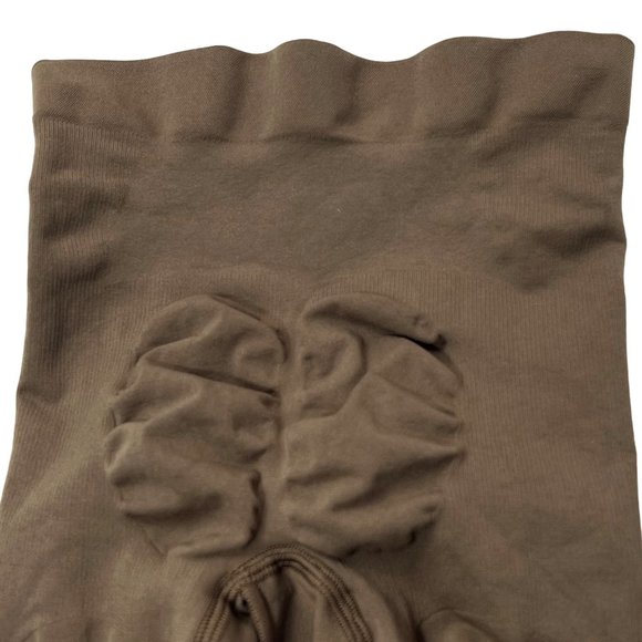 SKIMS Sculpting Shorts Above The Knee With Open Gusset NEW Oxide S/M - Picture 7 of 11